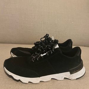 Sorel Sneakers - Size 7.5